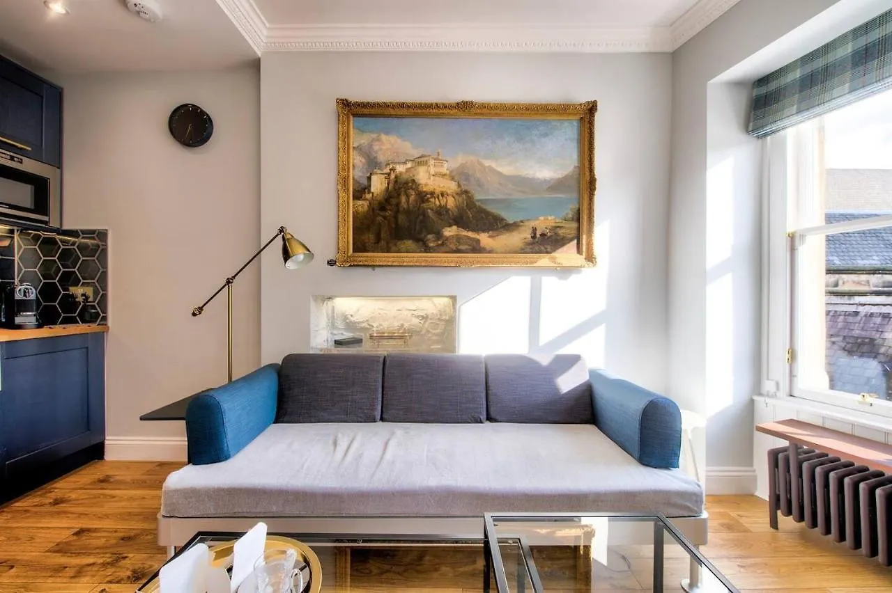 Upper Bow - Luxurious, Modern 1Br Apartment Near Castle Edinburgh